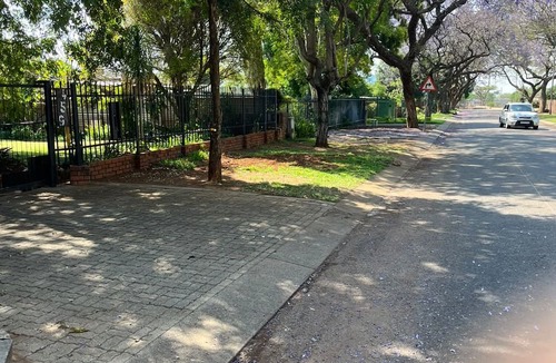 Pretoria North House | Situated in a peaceful, tree-lined Pretoria neighborhood,