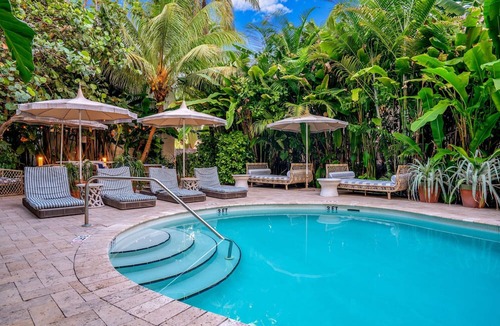 Mid Beach Hotel | Hotel Trouvail | King | Euro-Miami Charm, Heated Pool, Art & Nightlife