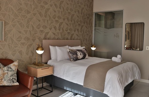 Menlyn Apartment | Menlyn Maine Luxury Rentals