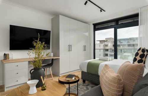 Sea Point Apartment | The Sage - Modern Studio in Vibrant Sea Point