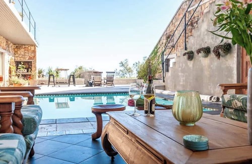 Camps Bay Apartment | Tuscan Experience