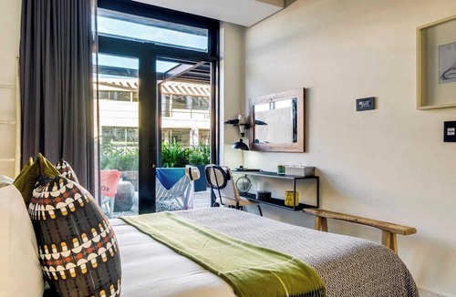Cape Town City Centre Apartment | Contemporary & Charming Apartment The Urban Edge