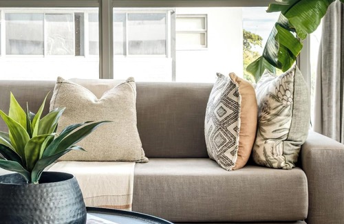 Green Point Apartment | Stylish Comfort at the Luxurious Tramonto