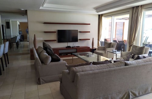 Victoria and Alfred Waterfront Apartment | V&a Waterfront Marina Yacht Basin - 3 Bedrooms