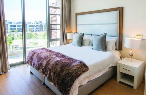 Victoria and Alfred Waterfront Apartment | Three Bedroom Apartment - fully furnished and equipped