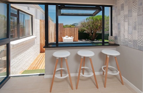 Pearly Beach House | Pearly Beach House - Four Bedroom House, Sleeps 8