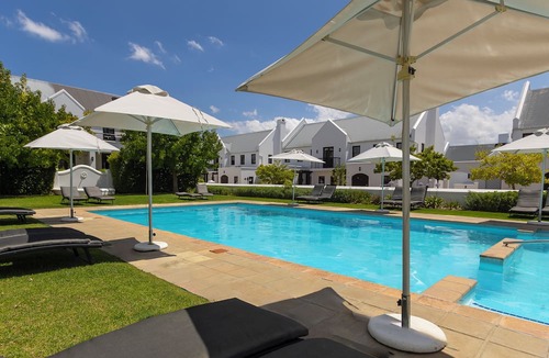 Stellenbosch Villa | Winelands Golf Lodges at De Zalze