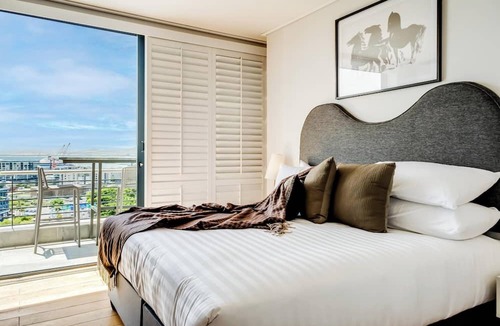 Cape Town City Centre Apartment | Cape Town Deluxe City Apartment Hafen Views
