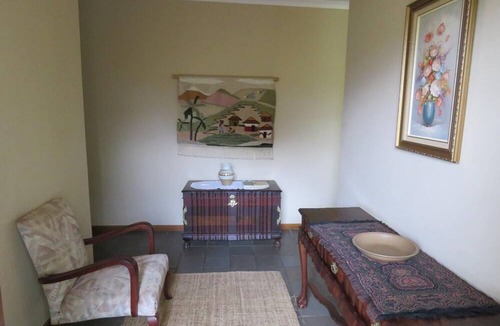 Barrydale Apartment | Sandy's Place