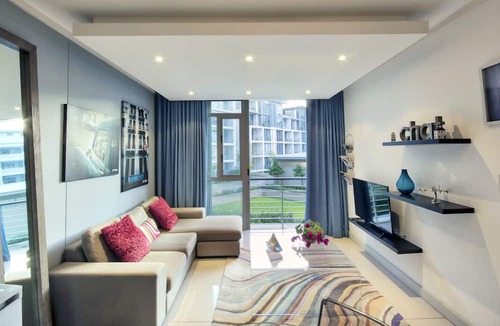 Claremont Apartment | The Quadrant Apartments