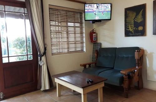Gansbaai Cottage | Tourist Lodge Gansbaai
