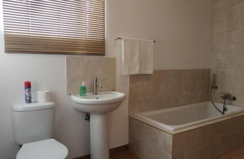 Ephraim Mogale Apartment | Kaldi Kothuis Marlotti