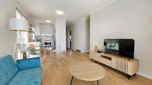 Kommetjie House | Brand New Coastal Apartment 5 Min Walk to Beach in a Secure Gated Complex