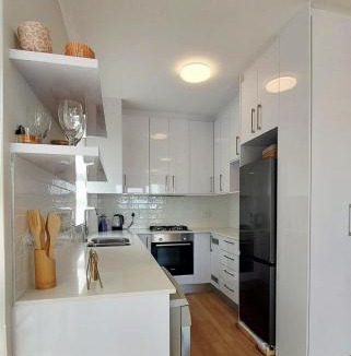 Kommetjie House | Brand New Coastal Apartment 5 Min Walk to Beach in a Secure Gated Complex