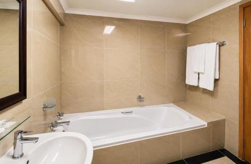 Greater Johannesburg Metropolitan Area Hotel | MINT Hotel Randburg
