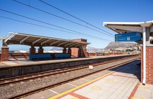 Fish Hoek Apartment | Cowes Cottage