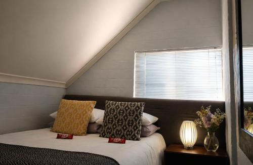 Kraaifontein Apartment | La Petite - Durbanville - Entire Flat