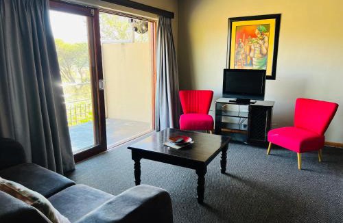 Malelane Cabin | Rio Vista Lodge