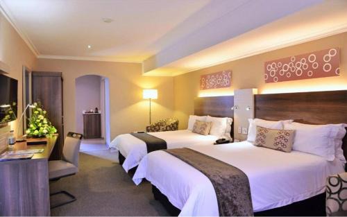 Ekurhuleni Hotel | Birchwood Conference Hotel - OR Tambo