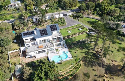 Hout Bay Apartment | Hout Bay Mountain Views
