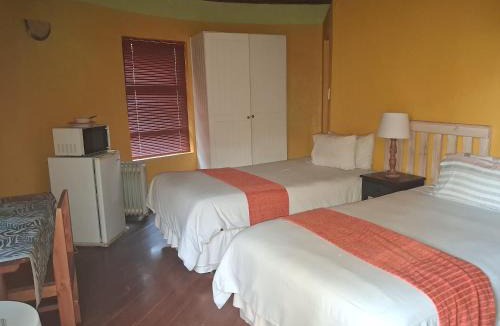 Alice House | Sangweni Lodge Bed And Breakfast