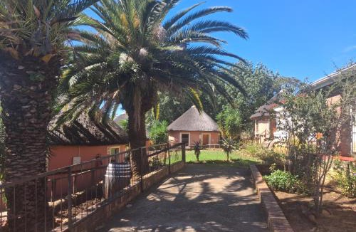 Alice House | Sangweni Lodge Bed And Breakfast