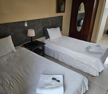 Kuruman House | Chrisand Guesthouse