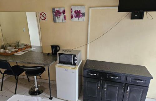 Kuruman House | Chrisand Guesthouse