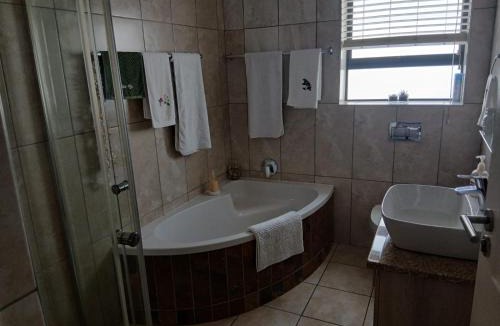 Klein Brak River Bed & Breakfast | Traveller's Rest, Reebok
