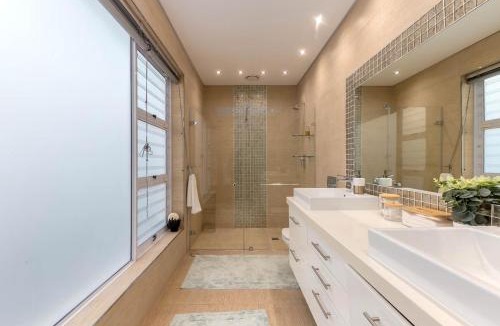 Bishopscourt Villa | Solara Luxury Villa-Bishops Court