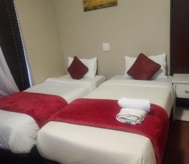 Bluewater Bay House | Prestige haven guesthouse