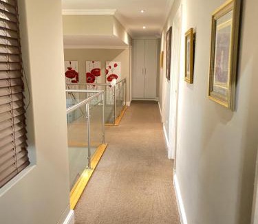 West Beach House | Harbour Pearl Guest House