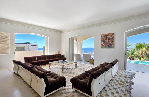 Bantry Bay Villa | Luxury high class villa in Fresnaye 8 bedroom