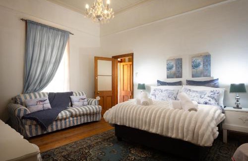 Bethulie House | The Old Watchmakers Guest House