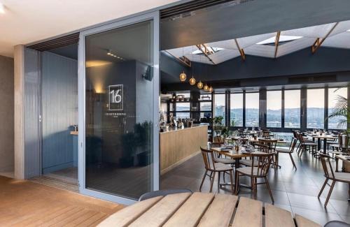Menlyn Apartment | Menlyn Maine Studio 730