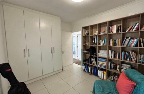 Bloubergstrand House | A superbly located getaway home for up to 8 people
