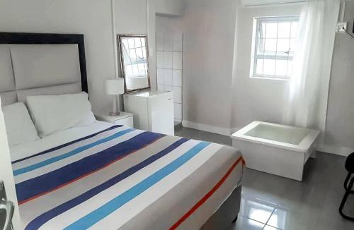 Port Elizabeth Central House | David Guest House