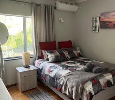 Stellenbosch Apartment | Benevolent Upper Floor for 4