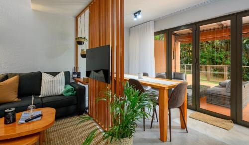 San Lameer Apartment | Sanlameer, Modern 3 Bed, Sleep 6, Walk to Beach & Hotel