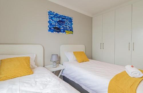Mykonos Villa | Coastal Bloom