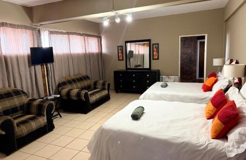 Tsantsabane Hotel | Postmasburg hotel