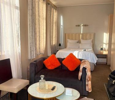 Downtown Johannesburg Hotel | Mapungubwe apartment