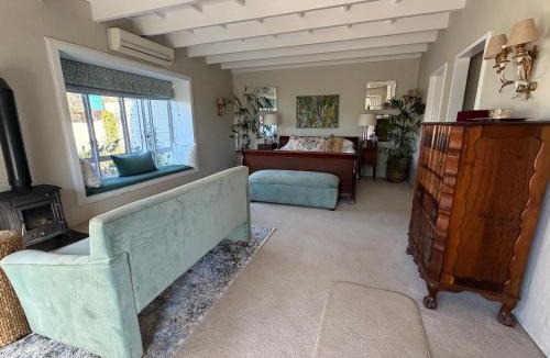 Nottingham Road Apartment | Spring Close Boutique Cottage Nottingham Road