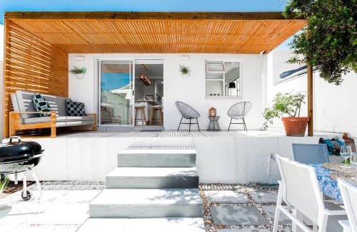 Newlands House | Quiet Central Home Near Newlands Cricket