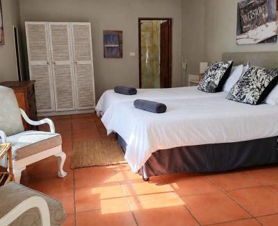 Umshwathi House | Overstone Cottages