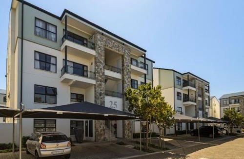 Firgrove Rural Apartment | UniqueStay The Jade, Paardevlei Estate