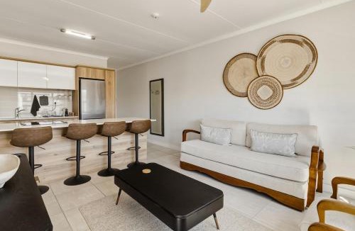 Firgrove Rural Apartment | UniqueStay The Jade, Paardevlei Estate