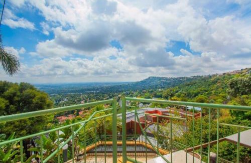 Greater Johannesburg Metropolitan Area Villa | SKY HAVEN AMANi
