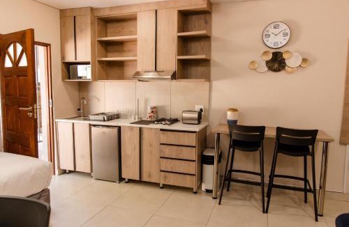 Klerksdorp Apartment | Wilkoppies Self Catering