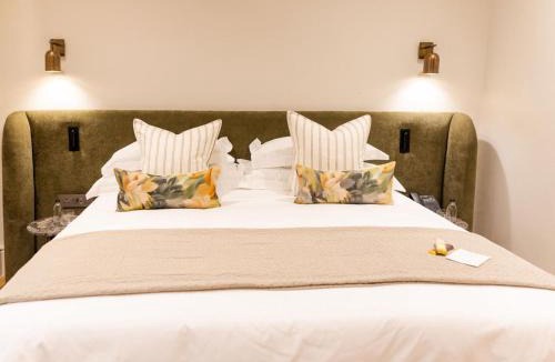 Stellenbosch Central Hotel | Eendracht Hotel